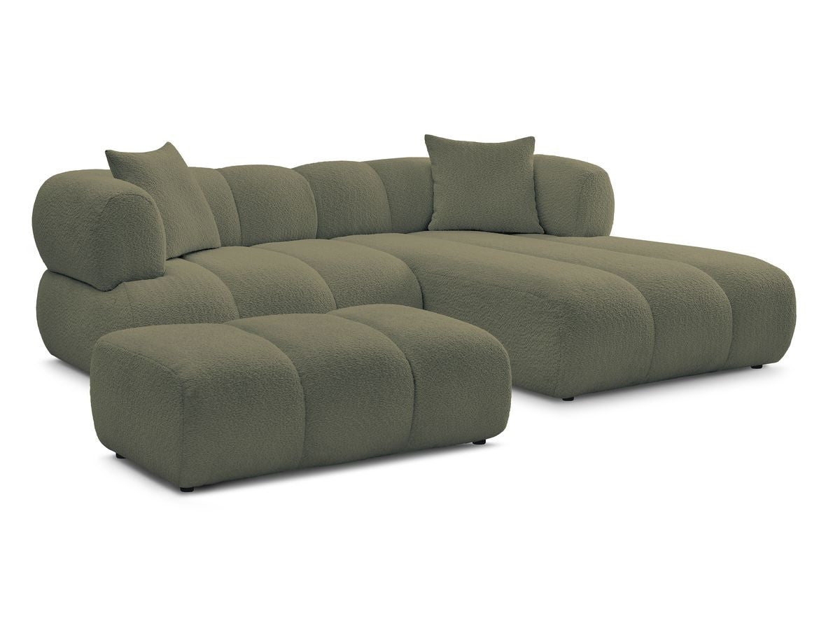 Hjørnesofa PAMIRA i bouclé-stoff med puff
